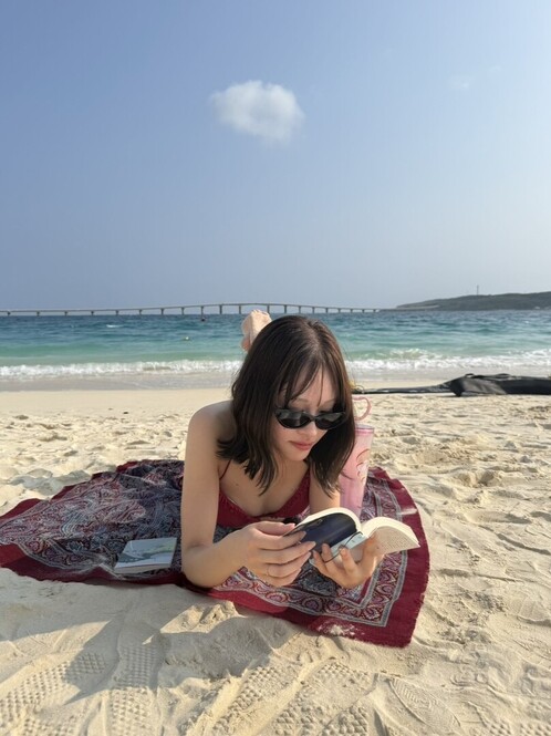 あや-01（UNJOUR Resort）